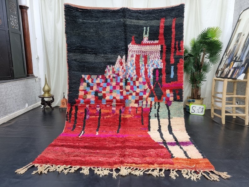 Artistic Handmade Moroccan Berber Wool Rug 8x5 Feet: Artistic Handmade Moroccan Berber Wool Rug 8x5 Feet Discover the elegance of this Stylish Artistic Handmade Moroccan Berber Wool Rug. Expertly handwoven in the Atlas Mountains by skilled Berber women 
