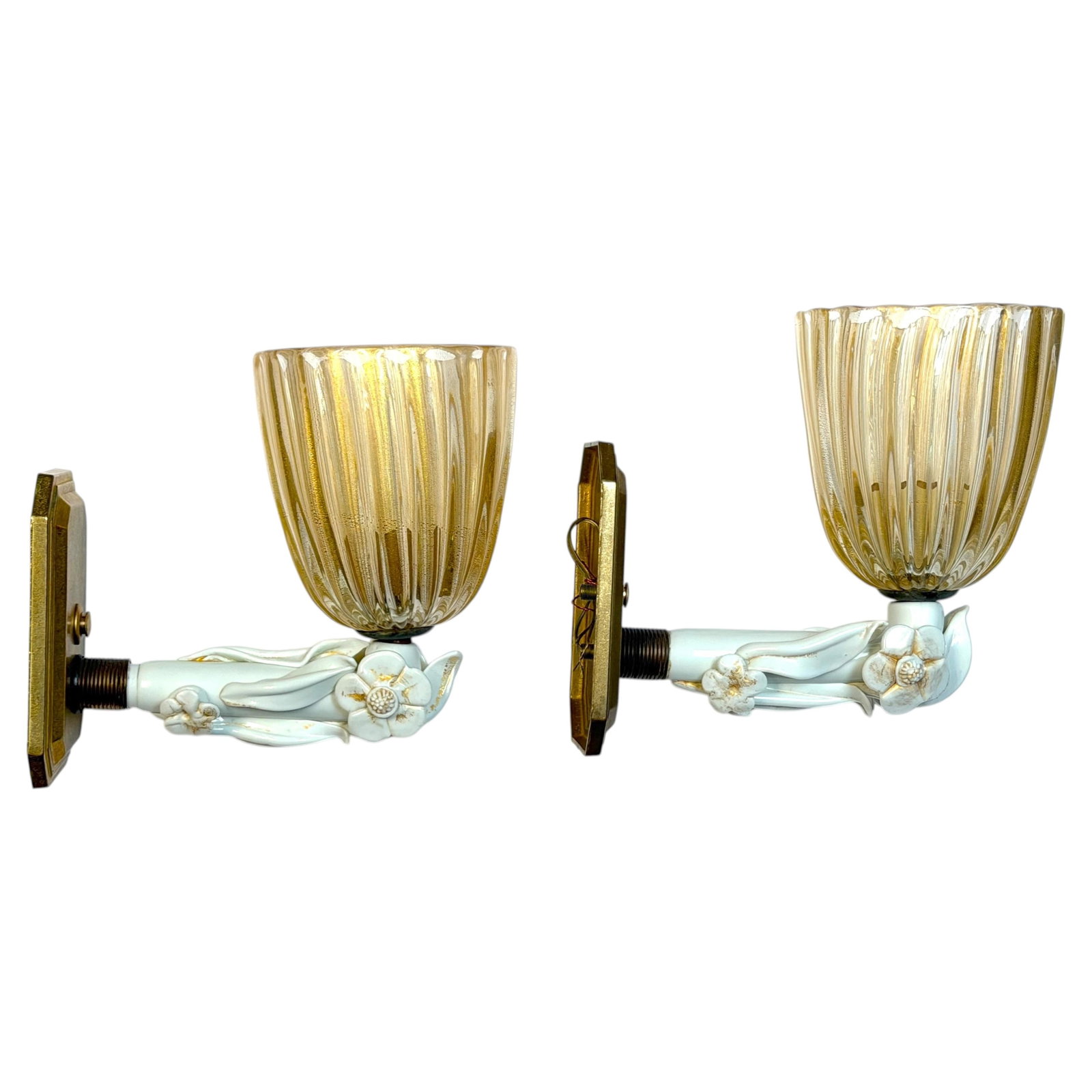 Set of 2 Murano Glass Floral Sconces by Barovier and Toso Italy 1940s (1 of 18)