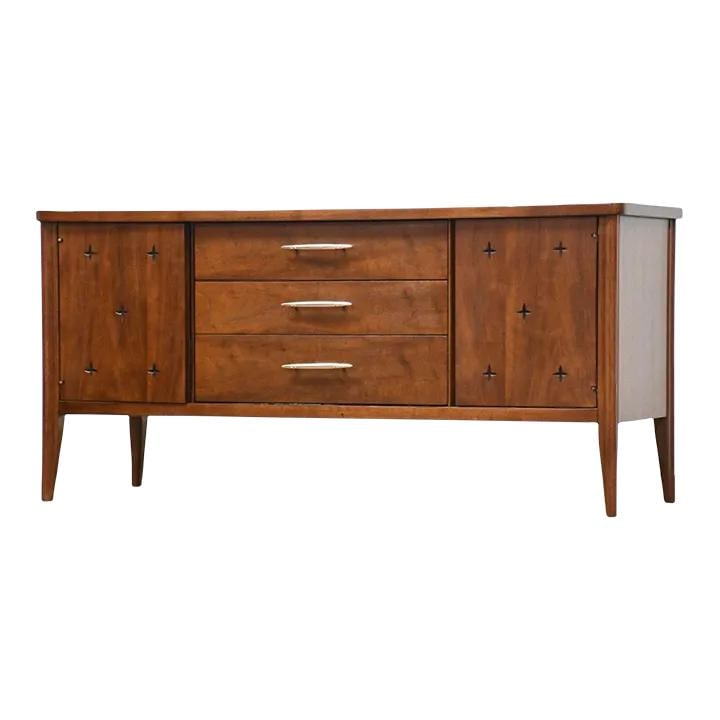 Mid Century Modern Broyhill Saga Walnut Credenza with Chrome Pulls (1 of 9)