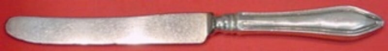 Towle Mary Chilton Sterling Silver Dinner Knife Old French 9 7/8: Towle Mary Chilton Sterling Silver Dinner Knife Old French 9 7/8 This elegant dinner knife features the Mary Chilton pattern by Towle, crafted from sterling silver with a hollow handle and a silverpla