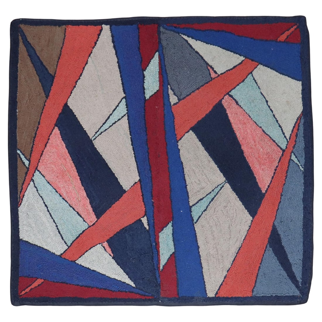 Mid-20th Century American Abstract Hooked Rug Jute Wool 35 x 38: Mid-20th Century American Abstract Hooked Rug Jute Wool 35 x 38 Enhance your living space with this stunning Zabihi Collection Abstract American Hooked Scatter Square Rug. Crafted in the mid-20th cent
