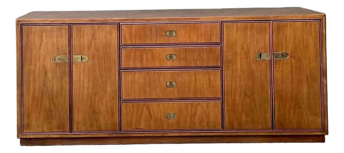 Drexel Mid Century Brass Pull Credenza Dresser: Drexel Mid Century Brass Pull Credenza Dresser This vintage Drexel dresser features a striking blend of Mid-Century Modern and Campaign-style design, crafted with a rich wood grain and accented by rec