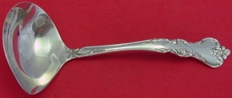 Savannah Pattern Sterling Silver Gravy Ladle by Reed and Barton 6 5/8 Inch: Savannah Pattern Sterling Silver Gravy Ladle by Reed and Barton 6 5/8 Inch This is a Reed & Barton Savannah pattern sterling silver gravy ladle measuring 6 5/8 inches. The ladle is post-1940, made in 