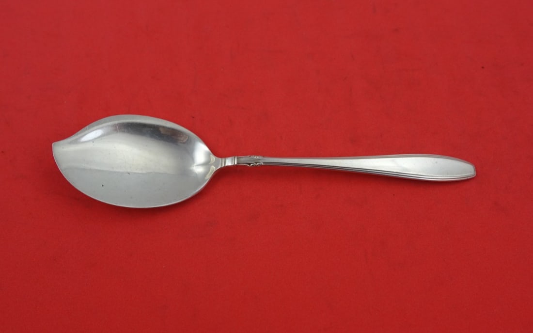 Gorham Nocturne Vintage Sterling Silver Jelly Server 6.5": Gorham Nocturne Vintage Sterling Silver Jelly Server 6.5" This vintage Nocturne jelly server by Gorham is a stunning piece of flatware crafted from high-quality sterling silver. Measuring 6 1/2 inches