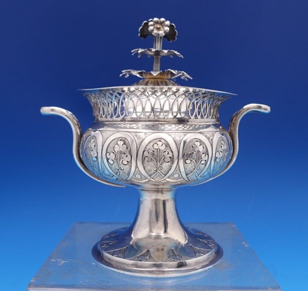 Austrian .813 Silver Sugar Bowl with 3D Finial and Clovers: Austrian .813 Silver Sugar Bowl with 3D Finial and Clovers This exquisite Austrian .813 silver sugar bowl, dating back to 1800-1849, boasts remarkable craftsmanship and elegance. Hallmarked from Vienn