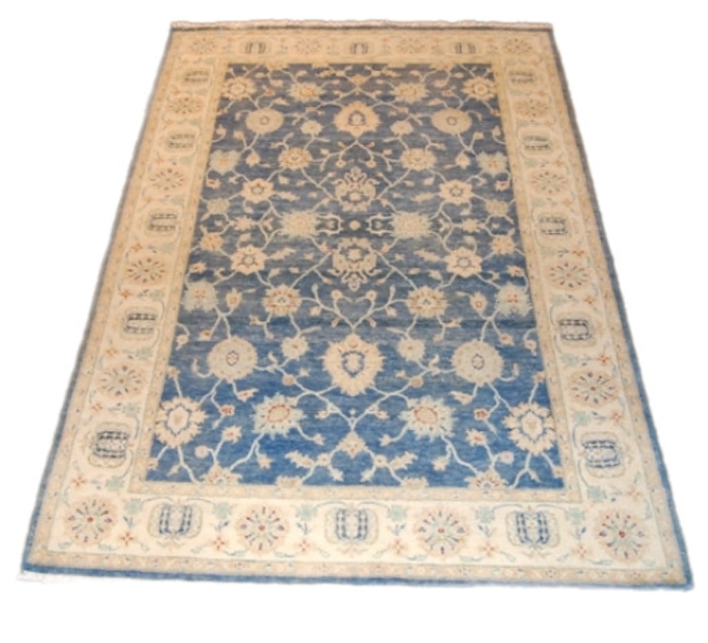 5' x 7.6' Chobi Peshawar Handmade Wool Area Rug: 5' x 7.6' Chobi Peshawar Handmade Wool Area Rug Free continental US Shipping Enhance your home with the exquisite 5' x 7.6' Chobi Peshawar Natural Wool Handmade Rug, a perfect blend of traditional cra