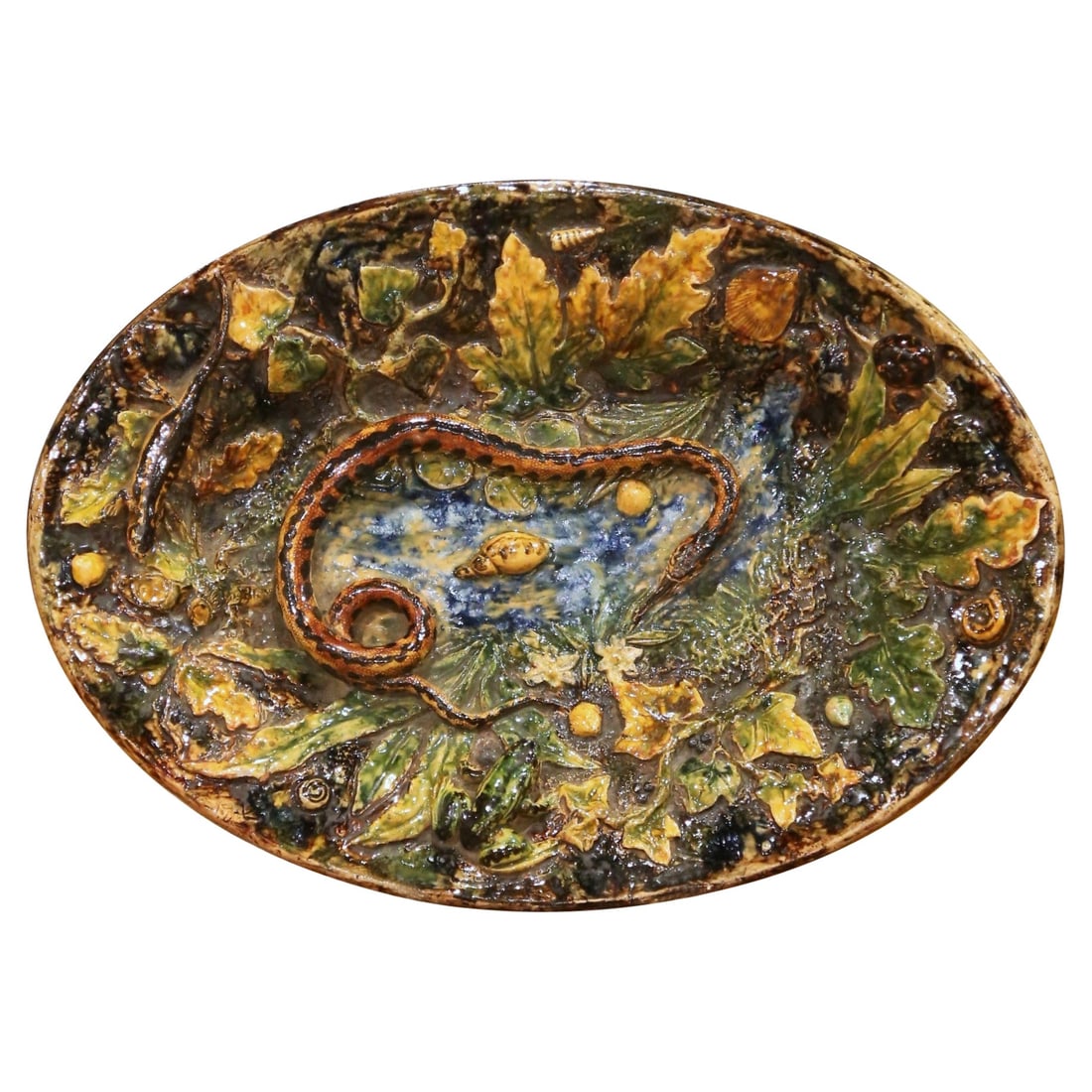 Early 20th Century French Majolica Platter with Snake Frog and Shells: Early 20th Century French Majolica Platter with Snake Frog and Shells This exquisite early 20th-century French Palissy-style majolica platter captures the essence of nature in a vibrant and textured d