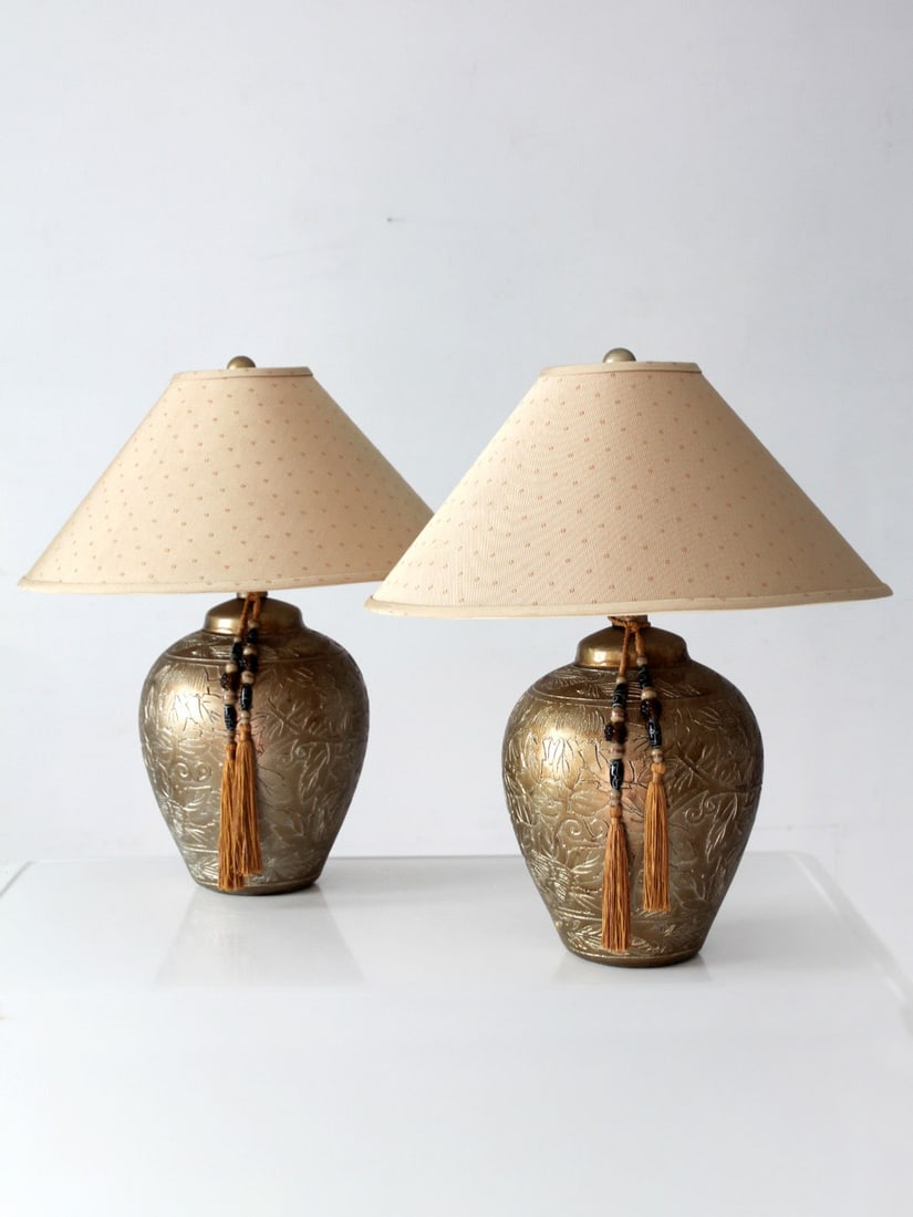 Vintage Chinoiserie Gilt Ceramic Table Lamp Pair (1 of 17)