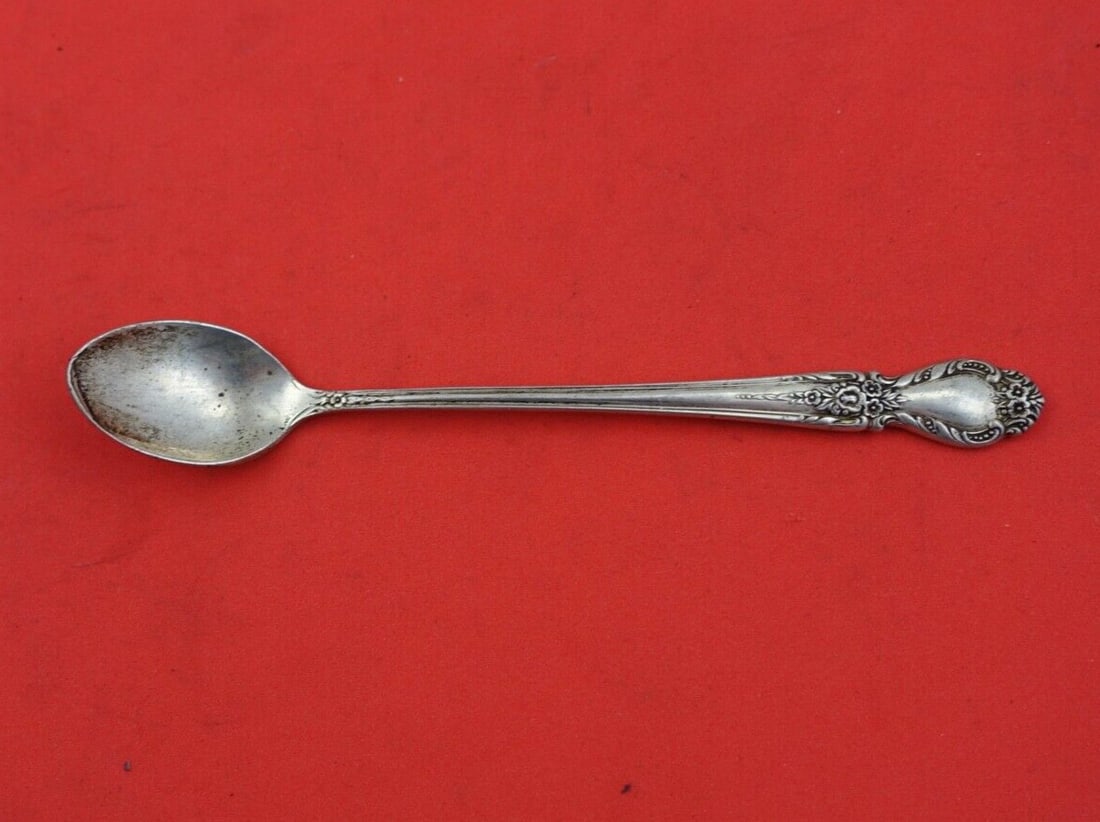 Brocade Sterling Silver Infant Feeding Spoon 5.5" by International Silver: Brocade Sterling Silver Infant Feeding Spoon 5.5" by International Silver This exquisite infant feeding spoon is crafted from high-quality sterling silver and features the elegant Brocade pattern by I