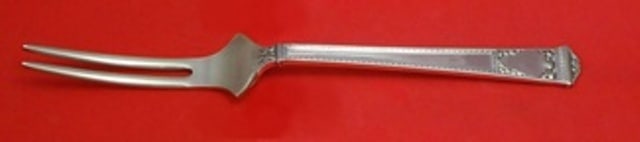 Tiffany & Co San Lorenzo Custom Made Sterling Silver Fork 7": Tiffany & Co San Lorenzo Custom Made Sterling Silver Fork 7" This exquisite San Lorenzo serving fork by Tiffany & Co. features a beautiful design crafted from sterling silver. Custom made and measurin