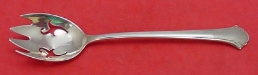 Towle Chippendale Sterling Silver Ramekin Fork Custom Made 5 7/8": Towle Chippendale Sterling Silver Ramekin Fork Custom Made 5 7/8" A custom made ramekin fork in the Chippendale pattern by Towle, crafted in sterling silver. It is not monogrammed and is in excellent 