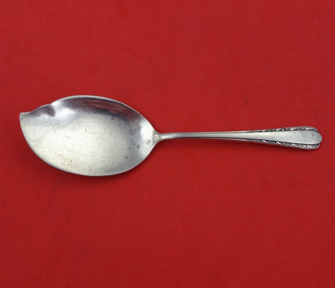 International Sterling Silver Moonglow Jelly Server 5 1/4 Inch Heirloom: International Sterling Silver Moonglow Jelly Server 5 1/4 Inch Heirloom This exquisite Moonglow jelly server is crafted from high-quality sterling silver and measures 5 1/4 inches. Designed by Interna