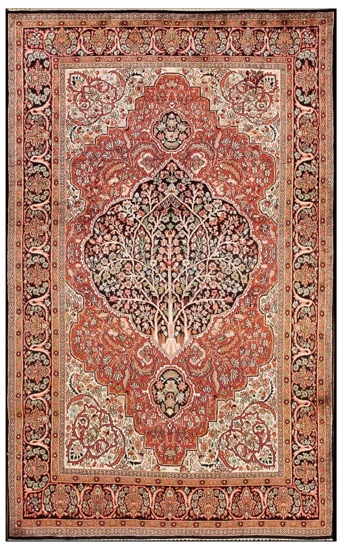 Handmade silk Tree of Life area rug 122cm x 198cm red: Handmade silk Tree of Life area rug 122cm x 198cm red This vintage handmade area rug from circa 1980 features a traditional Tree of Life design with intricate floral patterns. Crafted with a 100% hand