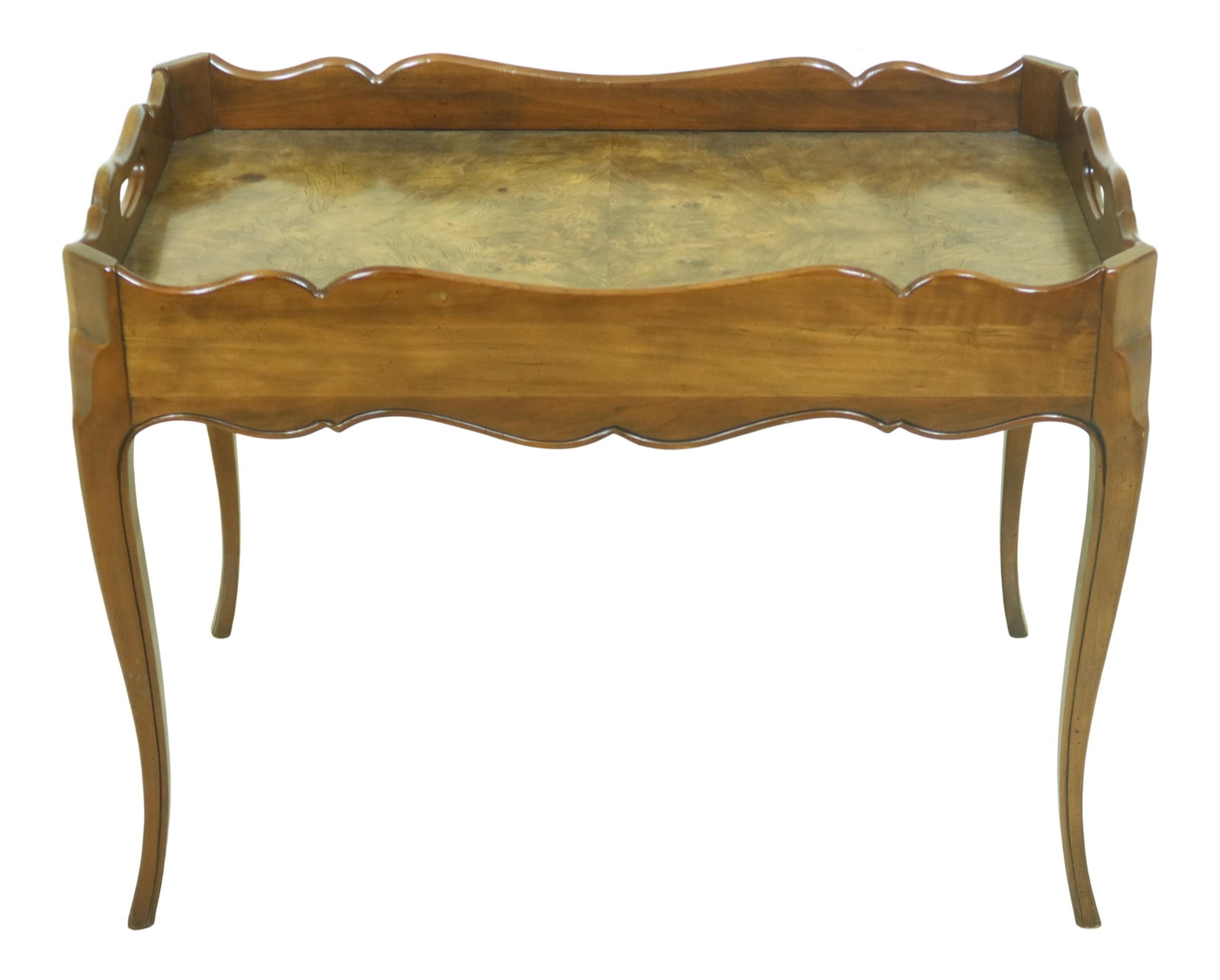 Baker Federal Style Burl Walnut Cherry Tea Table 30 Years Old: Baker Federal Style Burl Walnut Cherry Tea Table 30 Years Old This exquisite Baker Country French Tea Table features a stunning burl walnut top complemented by a sturdy cherry wood base. Crafted appro