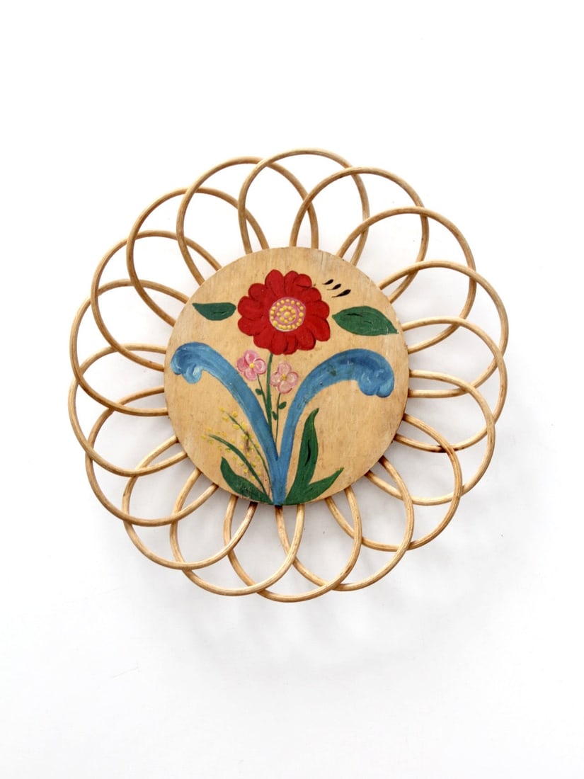 Vintage Hand-Painted Floral Tray with Rattan Border 9.75x9.5 inch: Vintage Hand-Painted Floral Tray with Rattan Border 9.75x9.5 inch Enhance your decor with this charming vintage hand-painted floral tray, featuring a striking design of a vibrant red flower surrounded