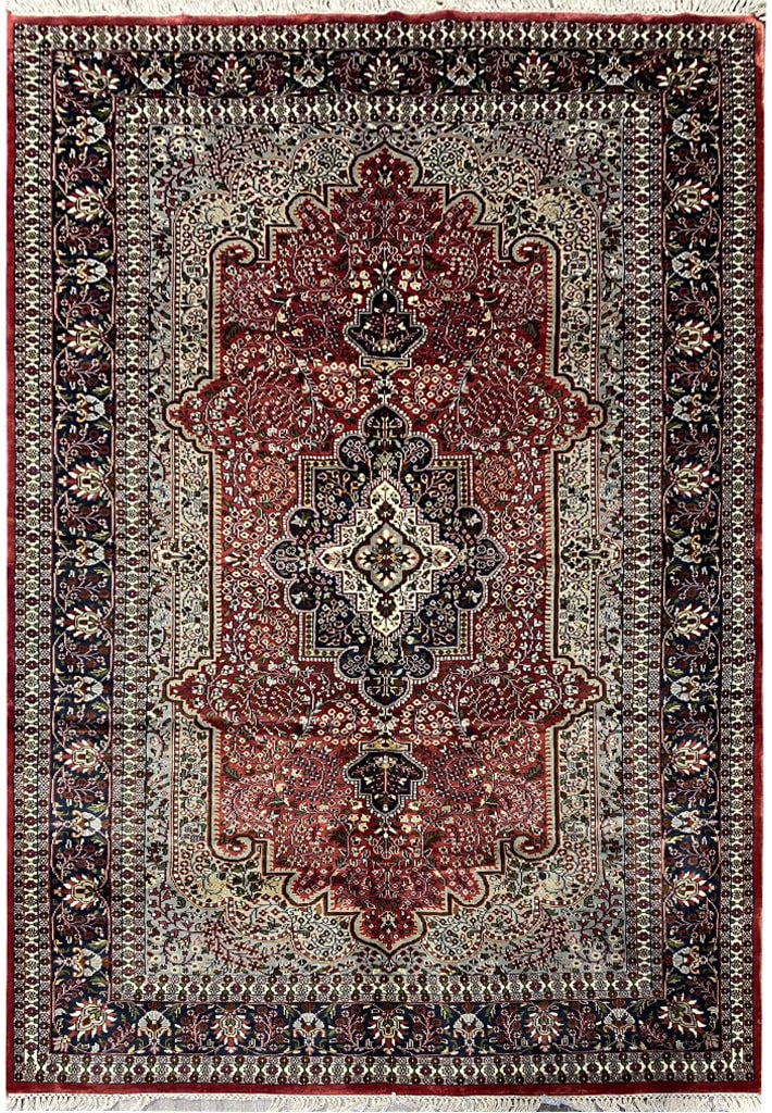 Handmade 6' x 9' Bamboo Silk Area Rug Tabriz Design India: Handmade 6' x 9' Bamboo Silk Area Rug Tabriz Design India Free continental US Shipping Discover the beauty of this exquisite 6' x 9' Bamboo Silk Rug, handmade in India. This area rug showcases the per