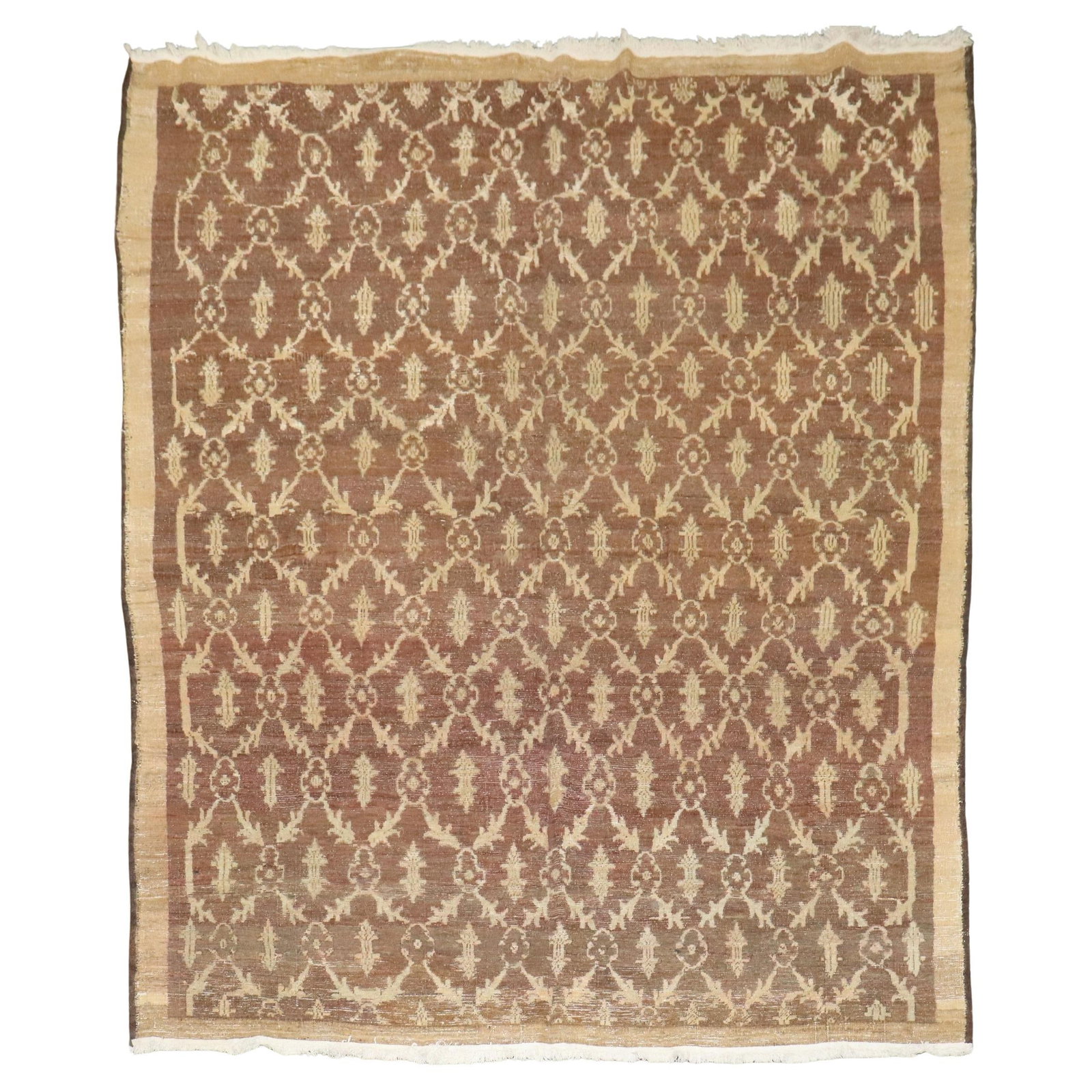 Vintage Turkish Konya Oushak Wool Room Size Rug 95 x 110: Vintage Turkish Konya Oushak Wool Room Size Rug 95 x 110 Discover the timeless elegance of this one-of-a-kind vintage Turkish Konya square room-size rug. Hand-woven from high-quality wool, this stunni