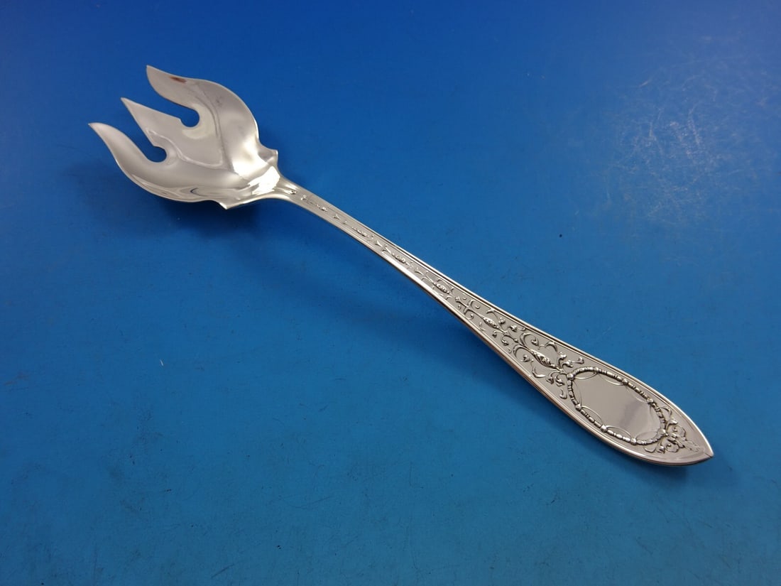 Sterling Silver Ice Cream Fork Whiting Adam Chantilly Style Custom: Sterling Silver Ice Cream Fork Whiting Adam Chantilly Style Custom Sterling silver ice cream fork in the Adam pattern by Whiting, described as Chantilly style and custom made. It measures 5 5/8 inches