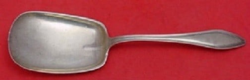 Towle Mary Chilton Sterling Silver Serving Spoon Square Bowl 9 1/4": Towle Mary Chilton Sterling Silver Serving Spoon Square Bowl 9 1/4" This exquisite vegetable serving spoon features a square bowl design and is crafted from high-quality sterling silver. Designed in t