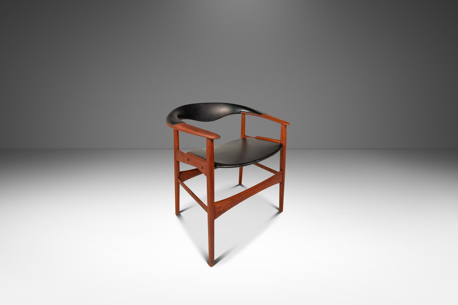 Mid-Century Danish Teak Model 171 Armchair by Arne Hovmand-Olsen for Jutex (1 of 18)