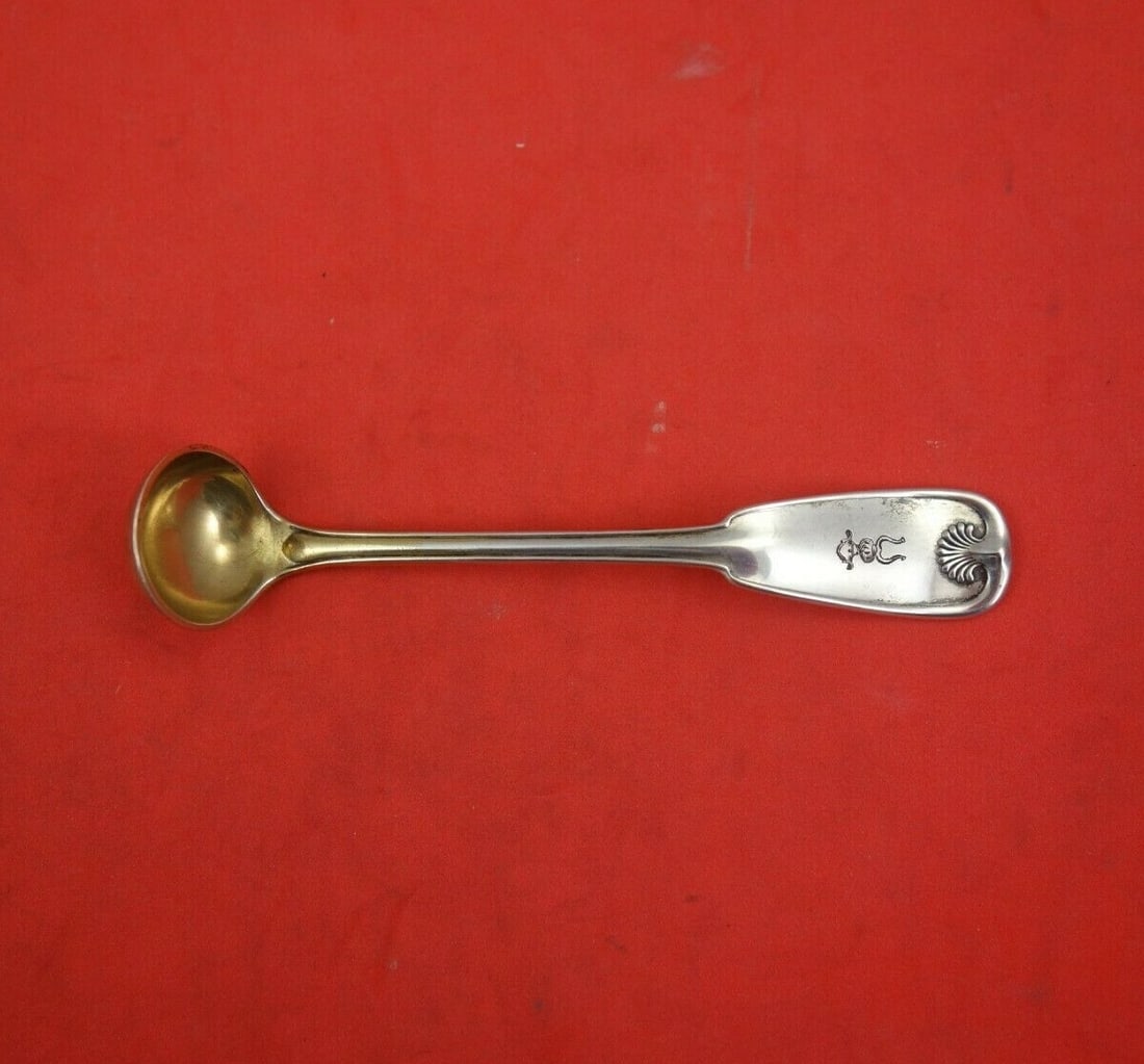 Tiffany & Co Palm Sterling Silver Mustard Ladle with McKay Crest 4": Tiffany & Co Palm Sterling Silver Mustard Ladle with McKay Crest 4" This exquisite mustard ladle, crafted by Tiffany & Co., features the elegant Palm pattern and showcases the McKay family crest. Made
