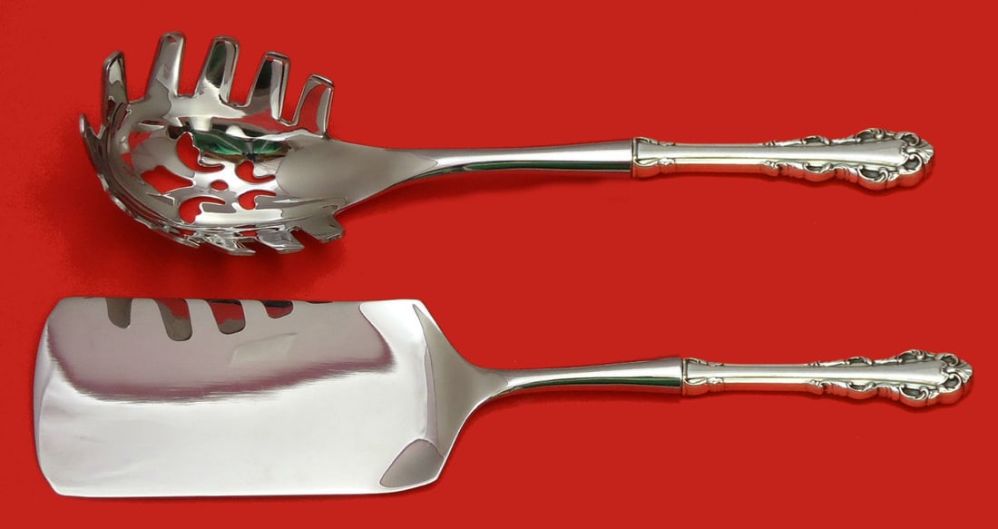 2 Piece Italian Serving Set Lunt Dresden Scroll Sterling Silver HHWS: 2 Piece Italian Serving Set Lunt Dresden Scroll Sterling Silver HHWS A two-piece hostess serving set in the Dresden Scroll pattern by Lunt, made with sterling silver custom hollow handles and stainles