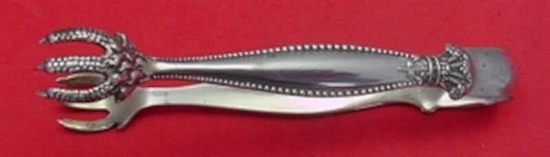 Shiebler Sandringham Sterling Silver Sugar Tong 4 1/8" with Claws: Shiebler Sandringham Sterling Silver Sugar Tong 4 1/8" with Claws This exquisite sugar tong features the Sandringham pattern by Shiebler, crafted from high-quality sterling silver. Measuring 4 1/8" in
