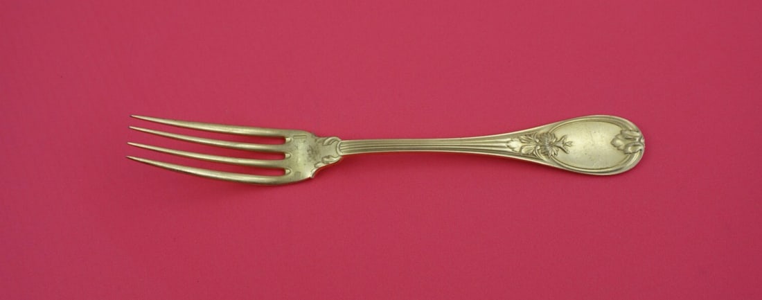 Trianon Fork by Christofle Gold Vermeil Silverplate 7 3/8 Rare Vintage: Trianon Fork by Christofle Gold Vermeil Silverplate 7 3/8 Rare Vintage Introducing the Trianon Regular/Dessert Fork by Christofle, a stunning piece crafted from silverplate and featuring an exquisite 