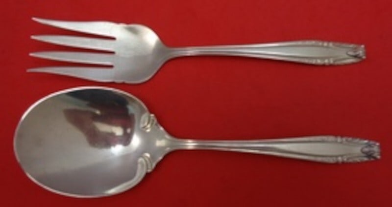 Wallace Stradivari Sterling Silver Salad Serving Set 2pc 8 Inch: Wallace Stradivari Sterling Silver Salad Serving Set 2pc 8 Inch This exquisite Stradivari salad serving set from Wallace is crafted entirely from sterling silver (.925), showcasing a timeless design t