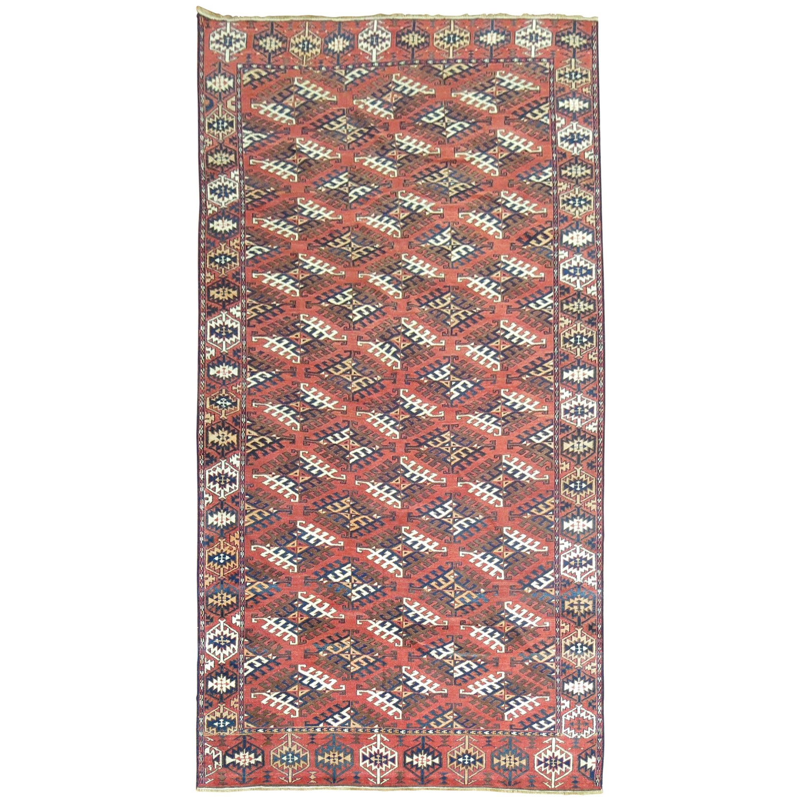 20th Century Hand Woven Turkmen Tekke Wool Rug 64 x 111 in (1 of 10)