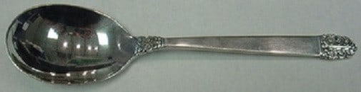International Northern Lights Sterling Silver 6 in Sugar Spoon: International Northern Lights Sterling Silver 6 in Sugar Spoon Sterling silver sugar spoon in the Northern Lights pattern by International. It is not monogrammed and is in excellent pre-owned conditio