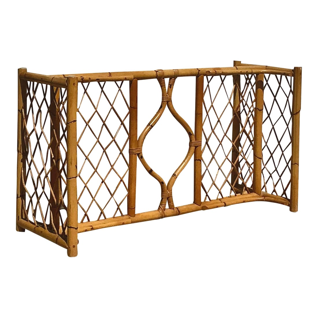 Vintage Coastal Rattan Dining Table Pedestal for Beach-Inspired Decor (1 of 5)