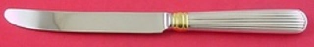 Reed and Barton Ashmont Gold Sterling Silver Dinner Knife 9 7/8 in: Reed and Barton Ashmont Gold Sterling Silver Dinner Knife 9 7/8 in This exquisite dinner knife features the Ashmont Gold pattern by Reed & Barton, expertly crafted from high-quality sterling silver wi
