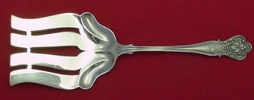 Durgin New Vintage Sterling Silver Asparagus Fork 9 3/4 Inch: Durgin New Vintage Sterling Silver Asparagus Fork 9 3/4 Inch Elevate your dining experience with this exquisite Sterling Silver Asparagus Fork from the New Vintage pattern by Durgin. Measuring 9 3/4",