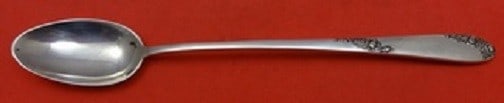 Lunt Sweetheart Rose Sterling Silver Iced Tea Spoon 7 3/8 inches: Lunt Sweetheart Rose Sterling Silver Iced Tea Spoon 7 3/8 inches This exquisite iced tea spoon features the elegant Sweetheart Rose pattern by Lunt, crafted from high-quality sterling silver. Measurin