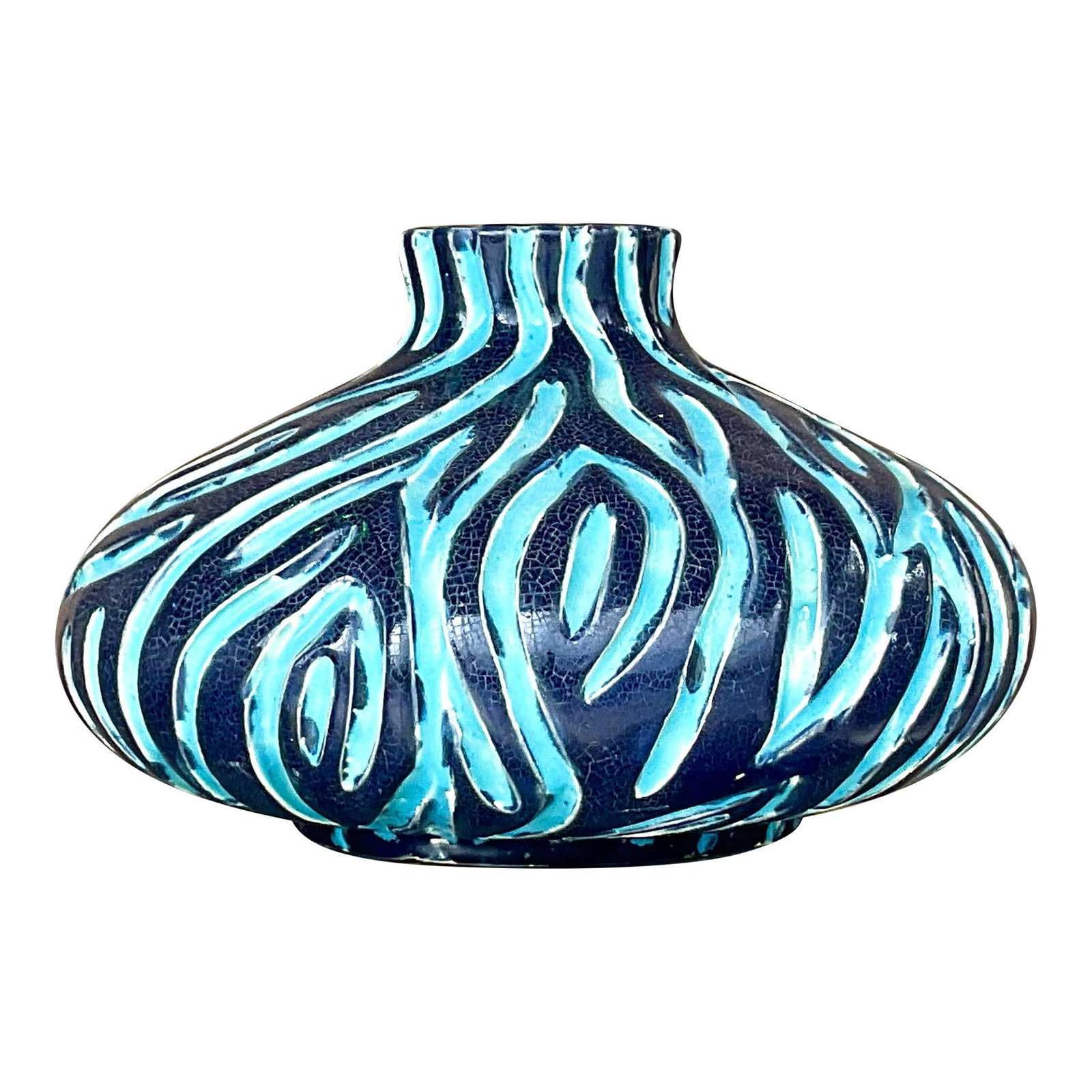 Vintage Navy Blue Boho Wiggles Pottery Vase: Vintage Navy Blue Boho Wiggles Pottery Vase This stunning vintage pottery vase features a unique hand-thrown design with beautiful wiggle lines that reveal a striking bright blue line against a rich n