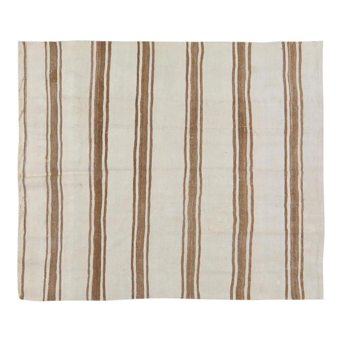 Turkish Hemp Flatweave Area Rug Almond 4'6" x 5'4" Vintage: Turkish Hemp Flatweave Area Rug Almond 4'6" x 5'4" Vintage This vintage Turkish flatweave hemp rug is crafted using traditional techniques, blending timeless artistry with a contemporary design sensib