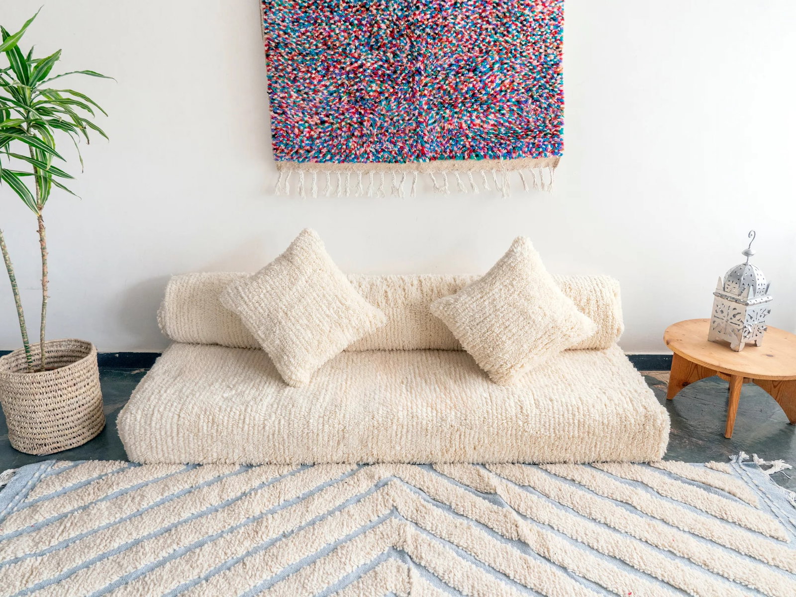 Handmade Moroccan Berber Loveseat Sofa Ivory Shag Luxury: Handmade Moroccan Berber Loveseat Sofa Ivory Shag Luxury Transform your space into a serene and cozy environment with the Handmade Moroccan Berber Loveseat Sofa - Ivory Shag Edition. This exquisite pi