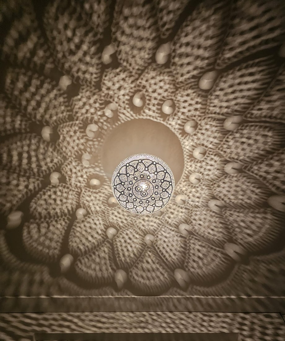 Moroccan Copper Pendant Ceiling Lamp Hand Engraved 65 cm (1 of 8)