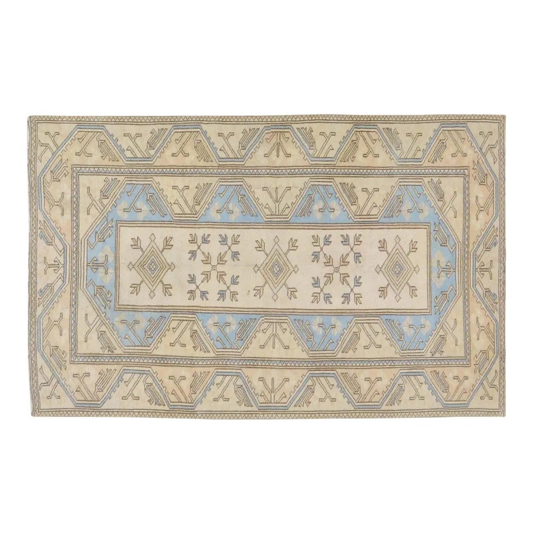 Handmade Wool Anatolian Area Rug 4'1'' x 6'5'' Turkish Vintage: Handmade Wool Anatolian Area Rug 4'1'' x 6'5'' Turkish Vintage This vintage Turkish Anatolian rug is hand-knotted from wool using traditional techniques, showcasing a blend of timeless craftsmanship a