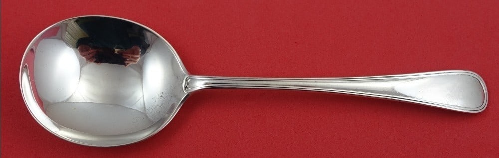 Gorham Hamilton Sterling Silver Gumbo Soup Spoon 6.75 Vintage: Gorham Hamilton Sterling Silver Gumbo Soup Spoon 6.75 Vintage This vintage gumbo soup spoon from the Hamilton pattern by Gorham is a stunning addition to any collection. Crafted from high-quality ster