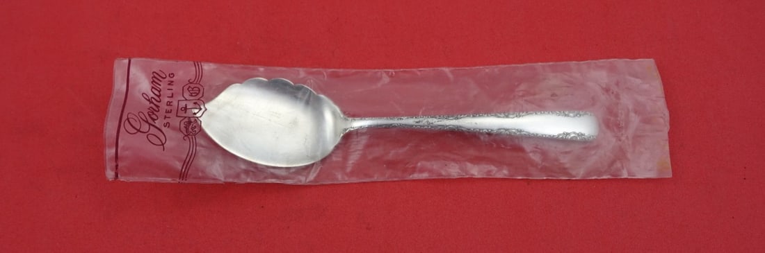 Gorham Camellia Sterling Silver Jelly Server 6.25 Inch New Sealed: Gorham Camellia Sterling Silver Jelly Server 6.25 Inch New Sealed Introducing the exquisite Camellia Jelly Server by Gorham, crafted from high-quality sterling silver. This elegantly designed serving 