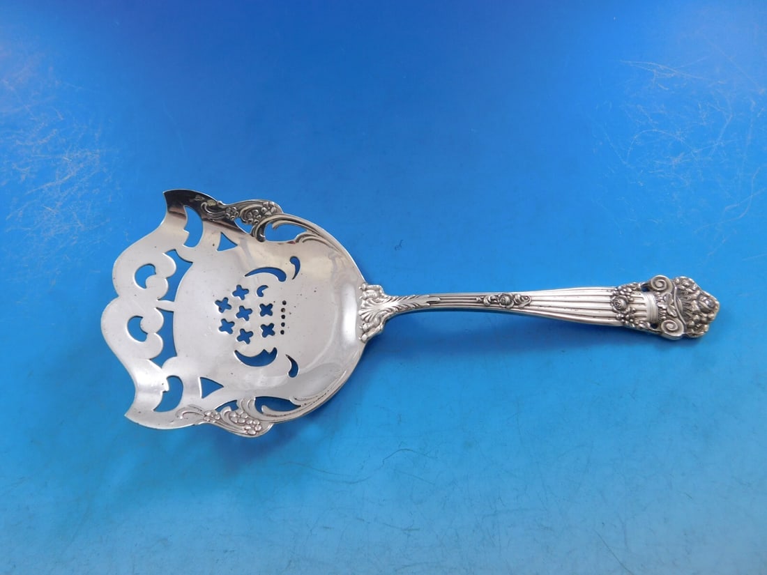 Towle Georgian Sterling Silver Cucumber Server Pierced 6 1/8 Inch (1 of 6)