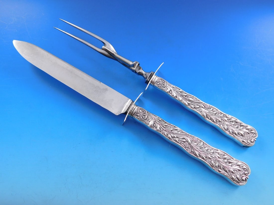 Gorham Saint Cloud Sterling Silver Carving Set 2-Piece Vintage: Gorham Saint Cloud Sterling Silver Carving Set 2-Piece Vintage This vintage 2-piece roast carving set from Gorham features the elegant Saint Cloud pattern, crafted in sterling silver with hollow handl