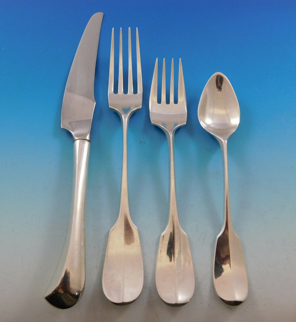 Kirk-Stieff Smithsonian Sterling Silver 4-Piece Place Setting: Kirk-Stieff Smithsonian Sterling Silver 4-Piece Place Setting Enhance your dining experience with this exquisite 4-piece place setting in the Smithsonian pattern by Kirk-Stieff. Crafted from high-qual