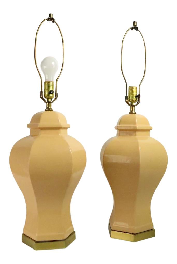 Vintage Paul Hanson Ceramic Table Lamps Pair Asia Modern Hollywood Regency: Vintage Paul Hanson Ceramic Table Lamps Pair Asia Modern Hollywood Regency Enhance your space with this stunning pair of decorative ceramic table lamps by renowned maker Paul Hanson. These lamps, embo
