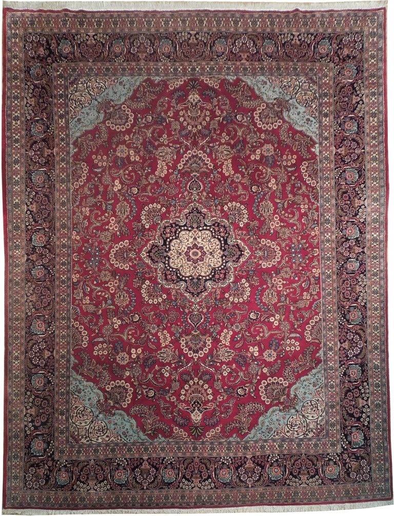 9.5 x 12 Persian Tabriz Wool Rug - New Condition: 9.5 x 12 Persian Tabriz Wool Rug - New Condition Free continental US Shipping Enhance your space with this exquisite 9.5 x 12 Genuine Persian Tabriz Wool Rug. Crafted with the finest wool, this rug sh