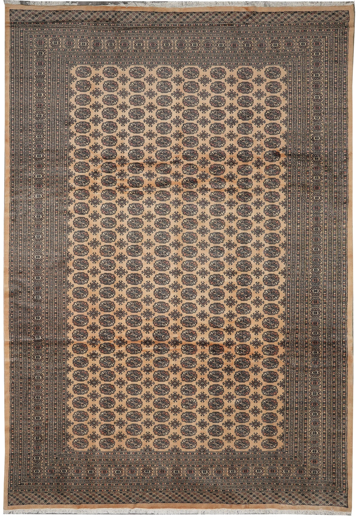 10 x 14 Handmade Pakistan Bokhara Rug Beige 100% Wool: 10 x 14 Handmade Pakistan Bokhara Rug Beige 100% Wool Free continental US Shipping This 10 x 14 handmade Bokhara rug from Pakistan features a sophisticated beige colorway and a traditional Tekke triba