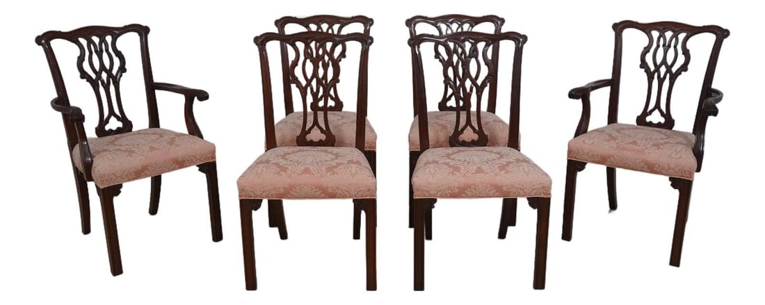 Set of 6 Baker Chippendale Mahogany Dining Chairs Quality Craftsmanship: Set of 6 Baker Chippendale Mahogany Dining Chairs Quality Craftsmanship This exquisite set of 6 Baker Chippendale dining room chairs showcases timeless craftsmanship and style. Crafted from quality re