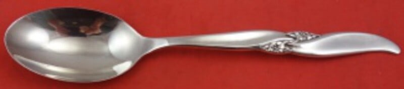 Northumbria Lake Louise Sterling Silver Serving Spoon 8.5 Inches: Northumbria Lake Louise Sterling Silver Serving Spoon 8.5 Inches This exquisite serving spoon is crafted in sterling silver and features the elegant Lake Louise pattern by Northumbria. Measuring 8 1/2